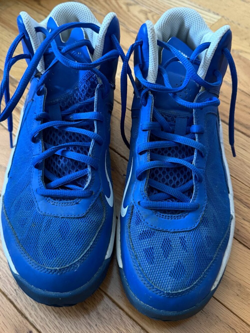 Boy's Nike Basketball Sneakers